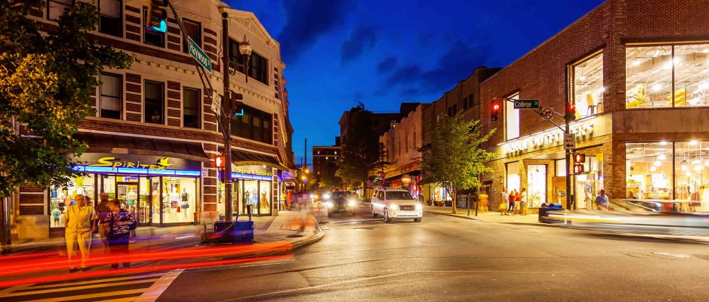 Nightlife on City Street in Downtown Asheville, North Carolina ⋆ USA ...